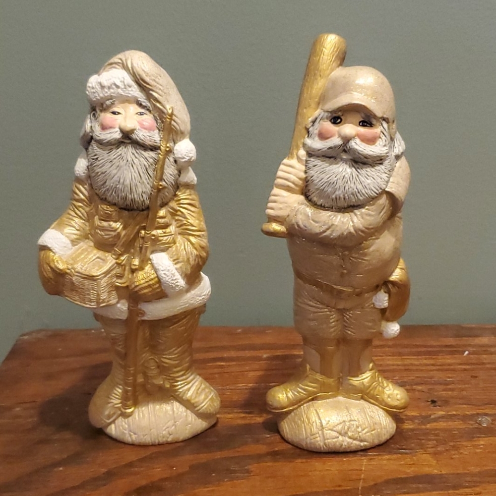 Santas